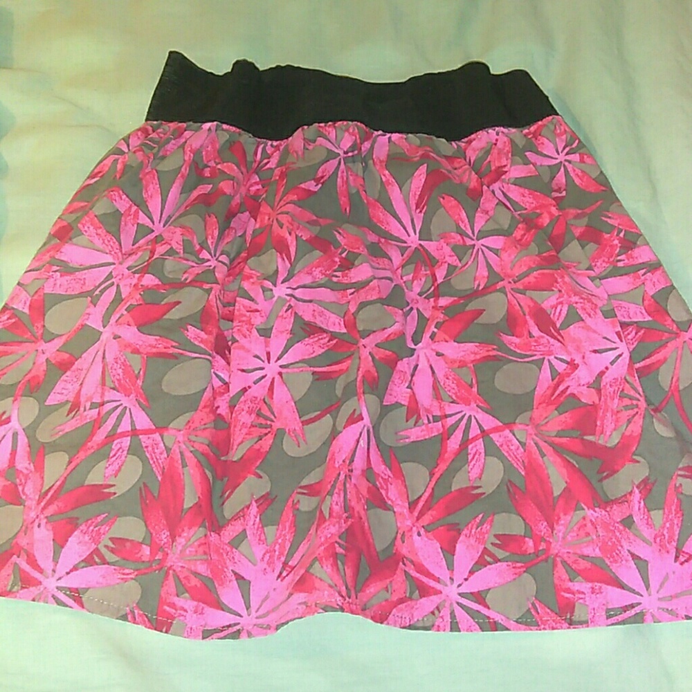 Printed Mini Skirt sz M